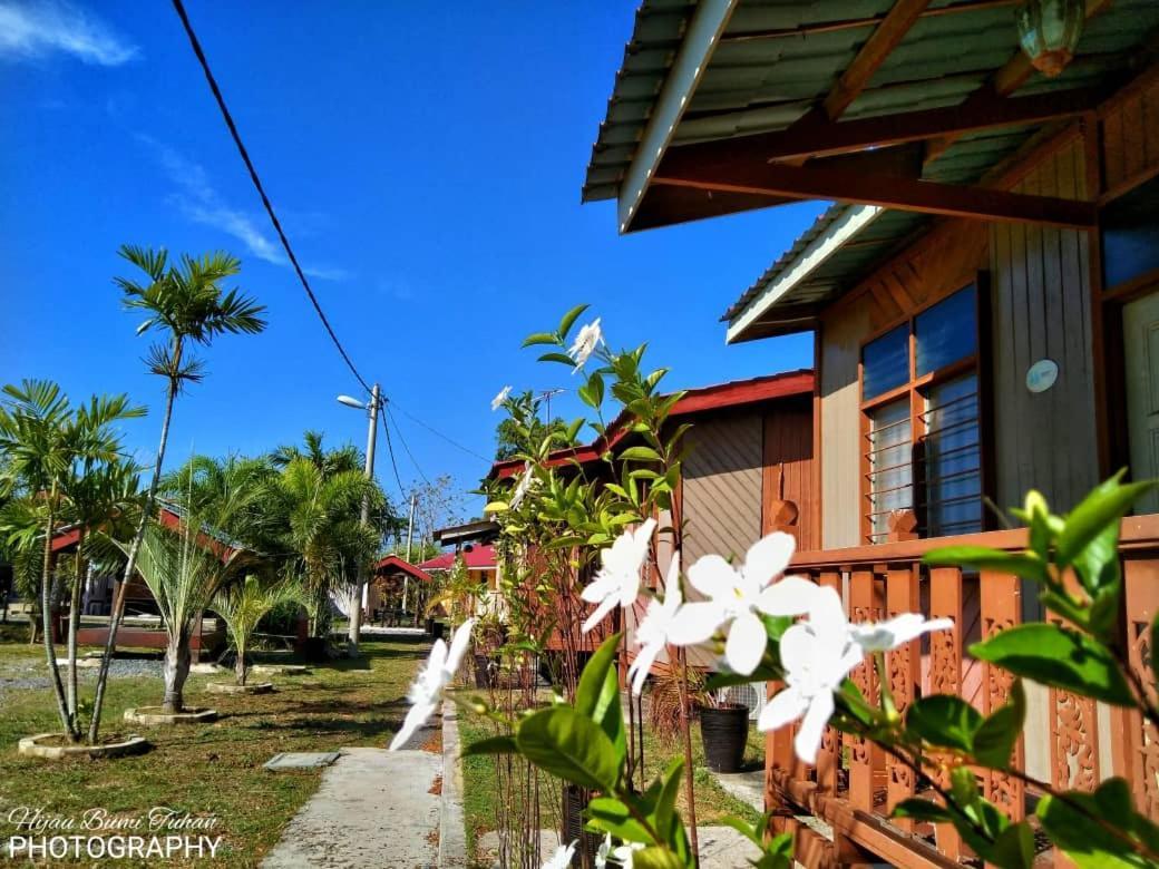 Tamteh Homestay Ayer Hitam Екстериор снимка